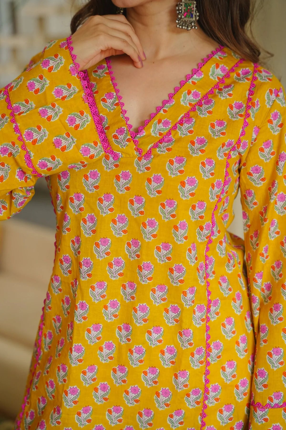 GENDA PHOOL FARSHI SALWAR SET