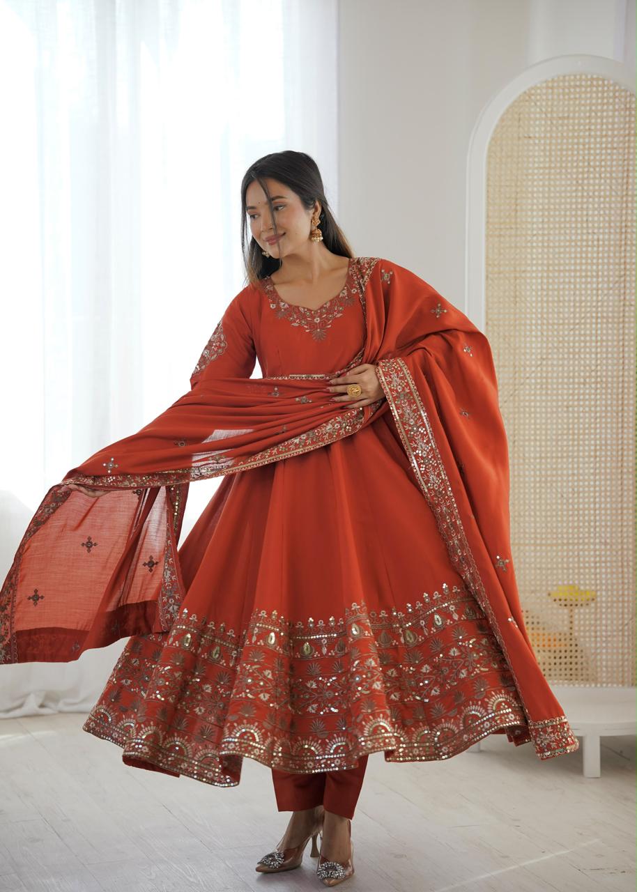 ORANGE EMBROIDERED GOWN SET